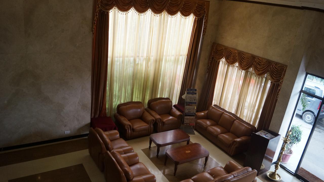 Hotel Grand Palace Chennai Ngoại thất bức ảnh