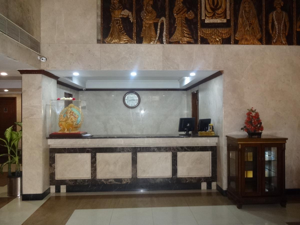 Hotel Grand Palace Chennai Ngoại thất bức ảnh